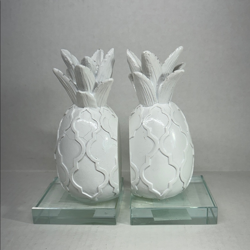White Pineapple Decorative Bookends